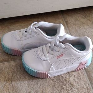 Great condition.. Puma, size 6c, White, Pink, & Mint